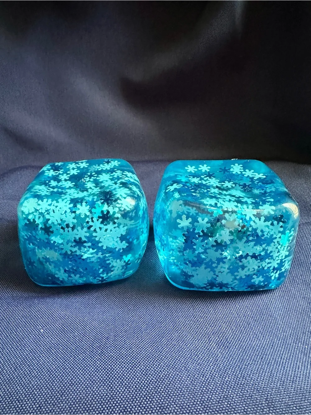 2.Squishy Snowflake Ice Cubes Brand New